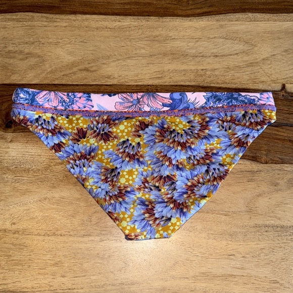 Maaji Reversible Bikini Bottom - Picture 2 of 7